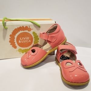 Livie and Luca Coral Shimmer Bow size 10